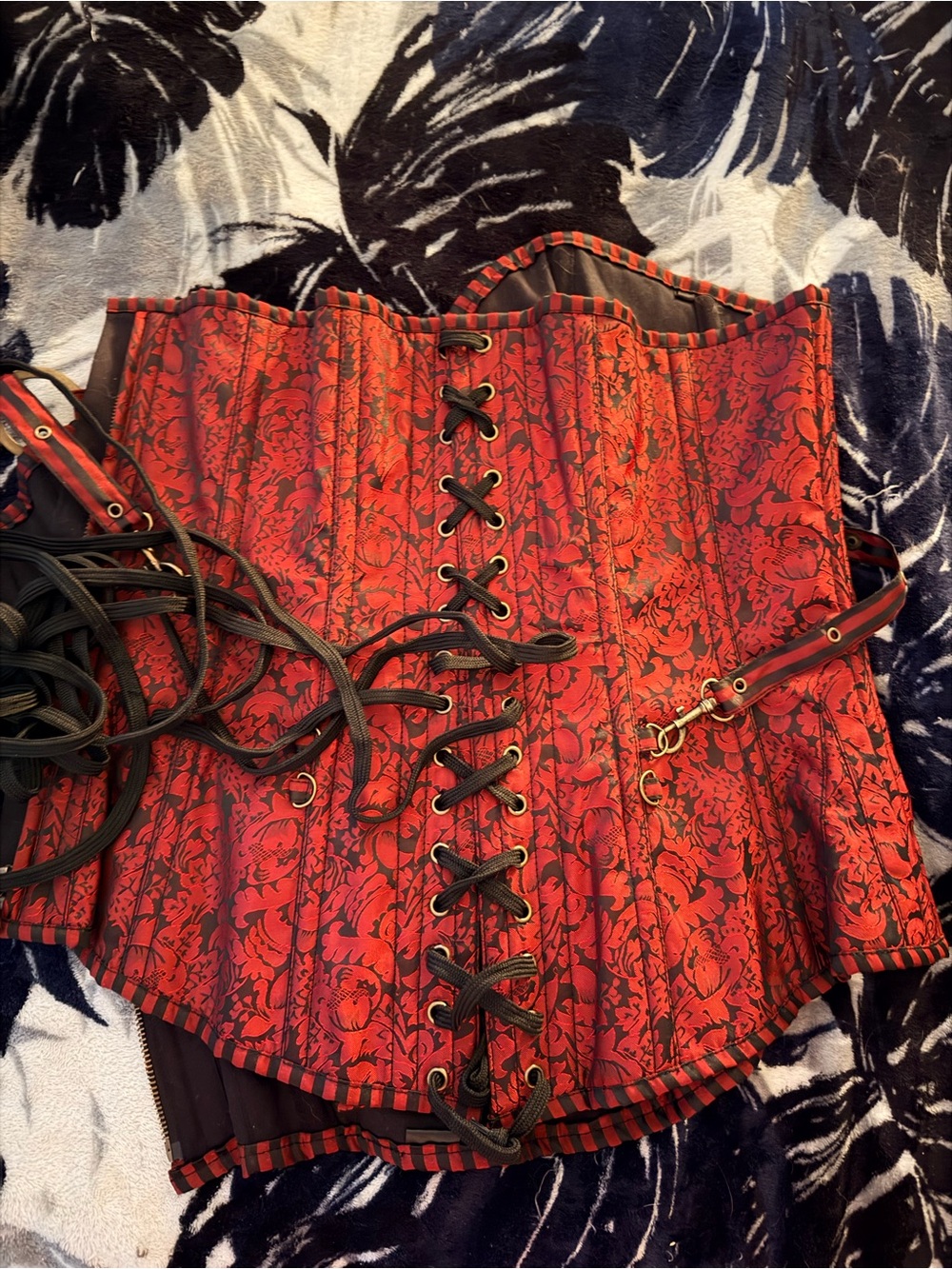 Corsetstory Red longline steampunk corsets/utility belt pouches | sz 36 - Picture 2 of 6